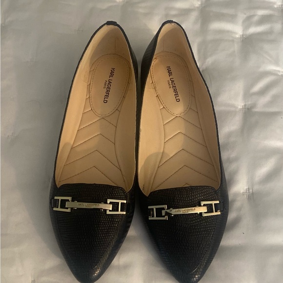 Karl Lagerfeld Textured Black Loafers - Picture 1 of 2